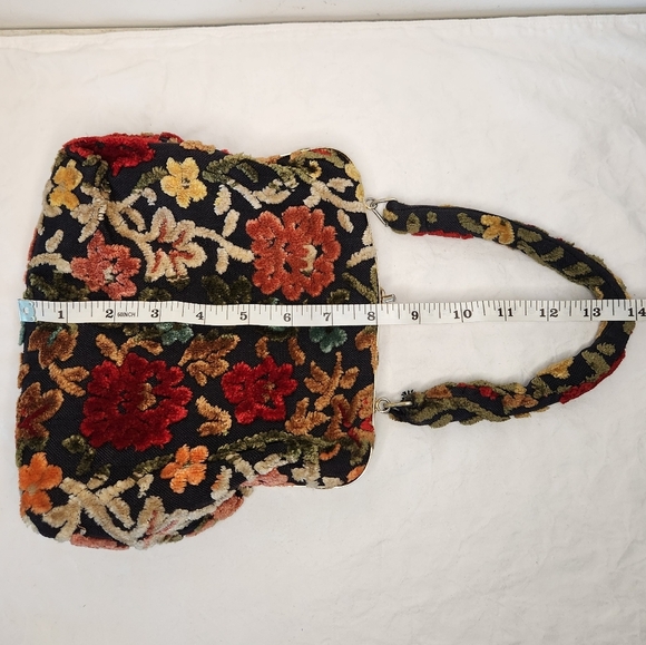 John Wind Chenille Purse - Picture 10 of 12